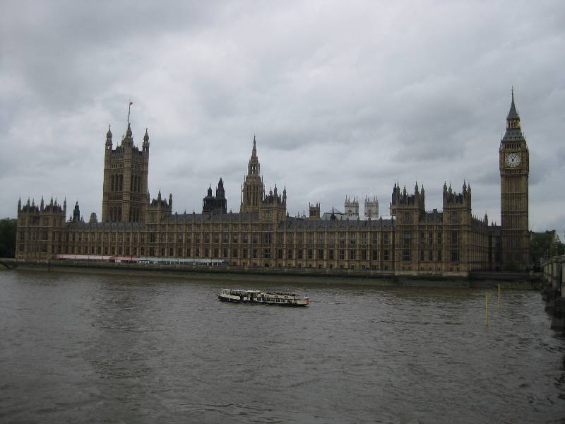 19 Houses of Parliament